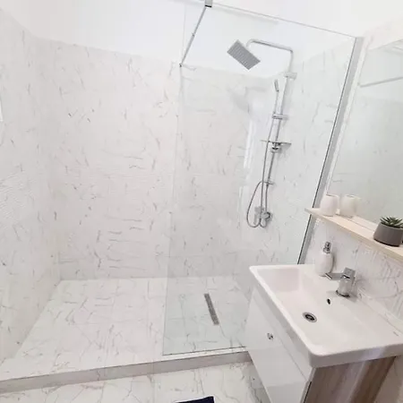 公寓 Apartament M&g 那沃达利